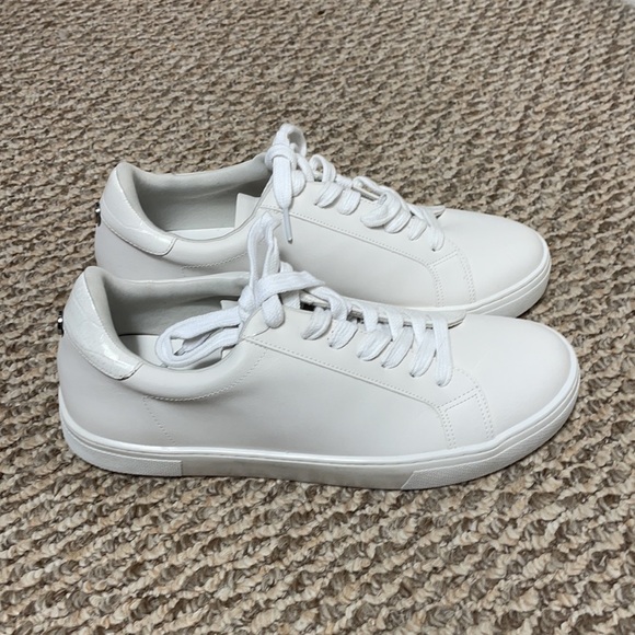 Steve Madden Mirella White Sneaker NWT - Picture 2 of 7